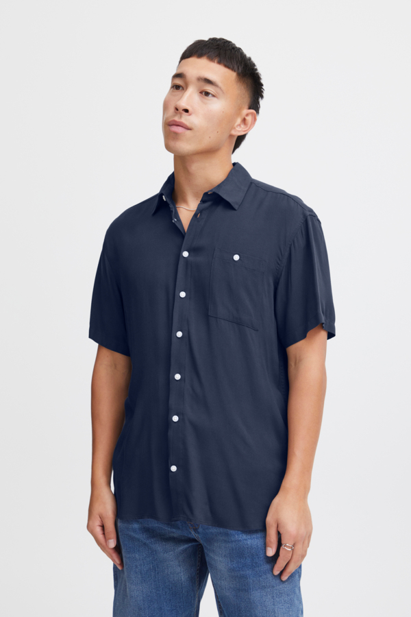 20716363_194024_500 BLEND BH ELLIOT SHIRT SS DRESS BLUES - Image 1